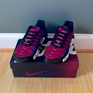 SOLD Nike Patta FC Barcelona Air Max Plus “Culers del Món” Size 10.5